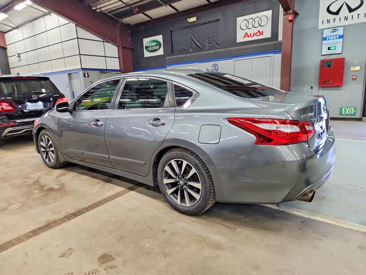 2016 Nissan Altima 2.5 Sv - zdjęcie 2