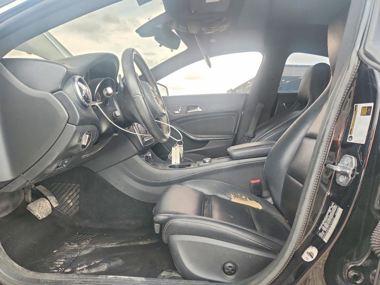 2019 Mercedes-Benz Cla 250 - zdjęcie 7