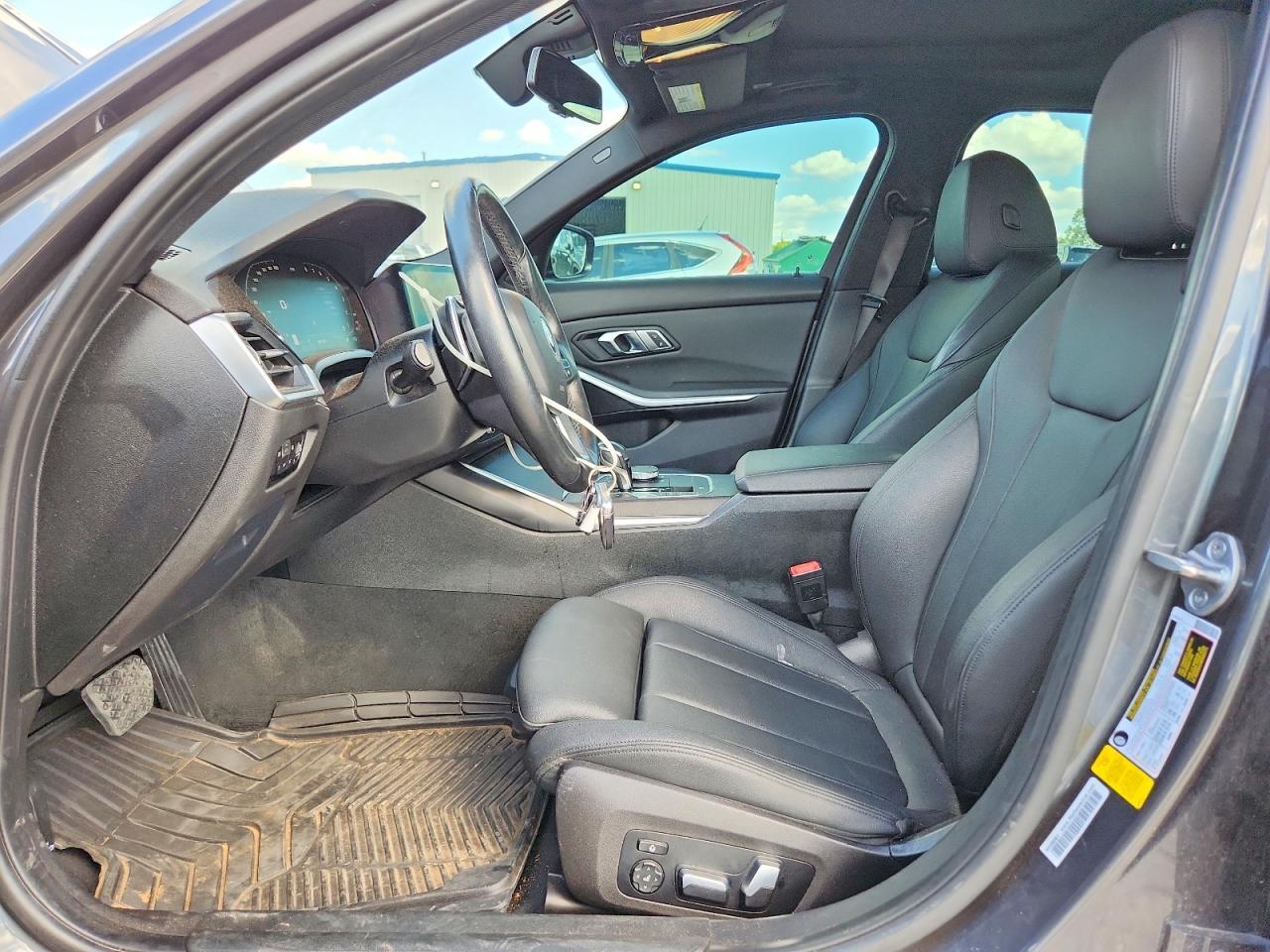 2019 BMW 330I - zdjęcie 7