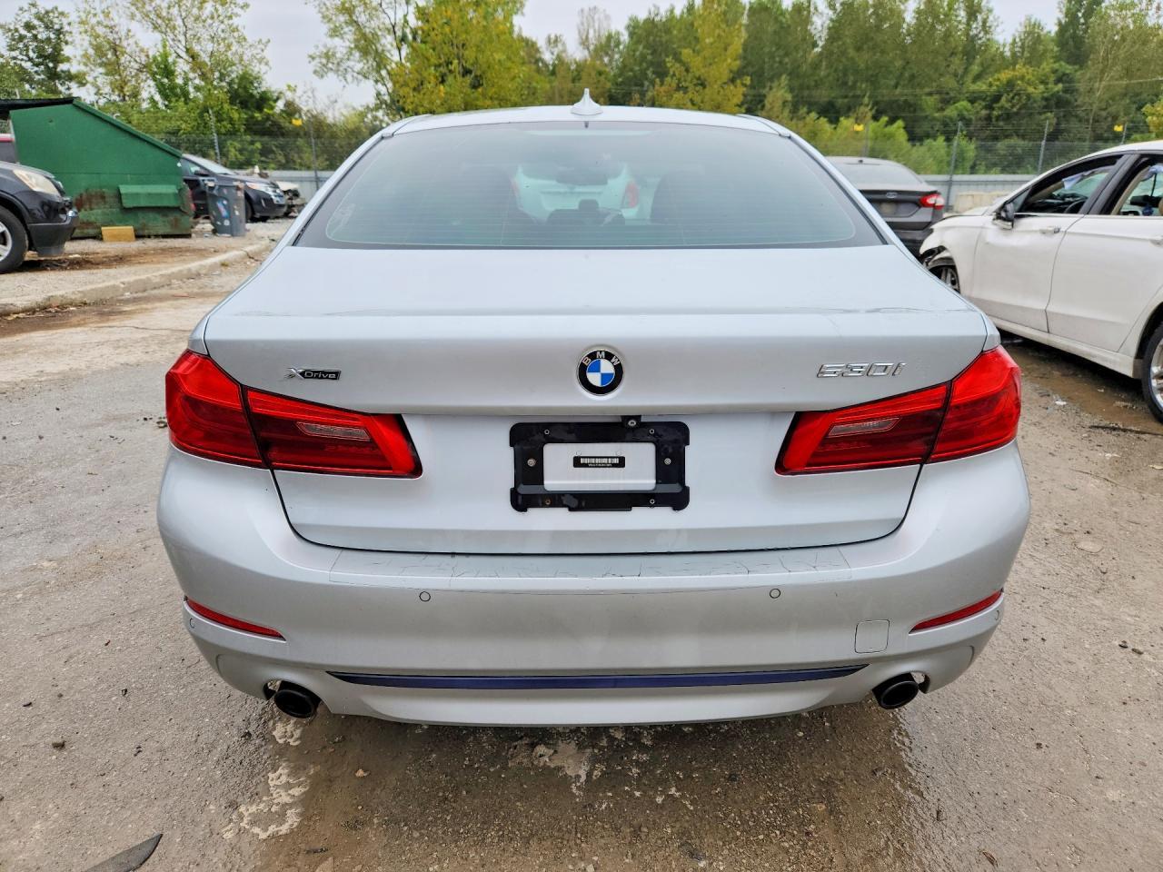 2018 BMW Seria 5 530i - zdjęcie 6