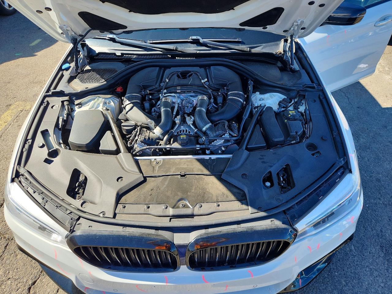 2018 BMW M550Xi - zdjęcie 11