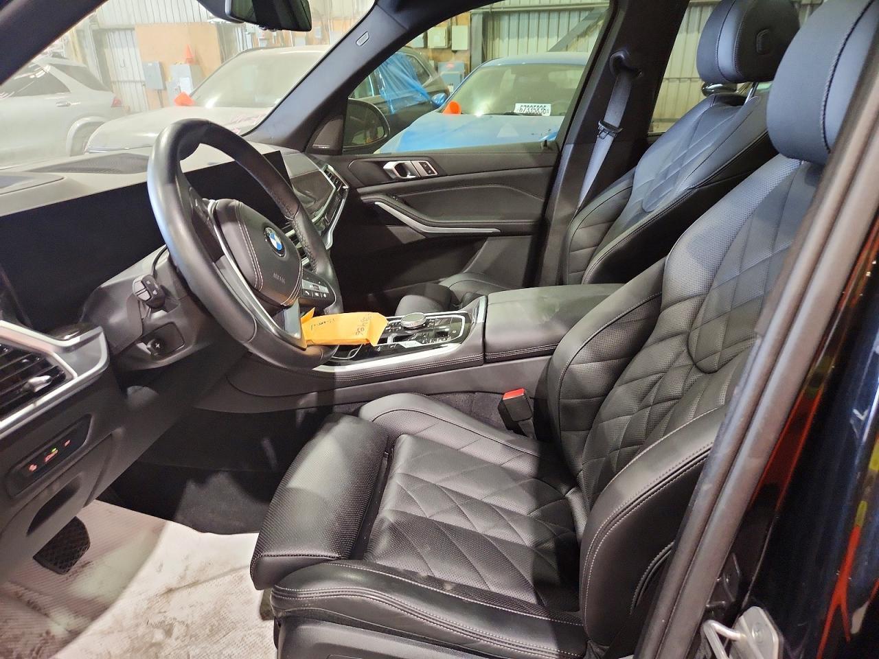 2024 BMW X5 xDrive40I - zdjęcie 7