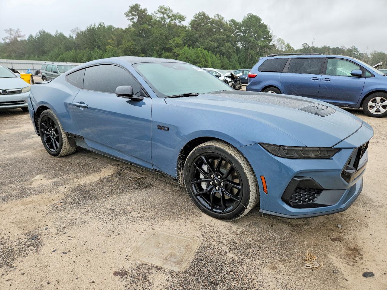 2024 Ford Mustang Gt - zdjęcie 4