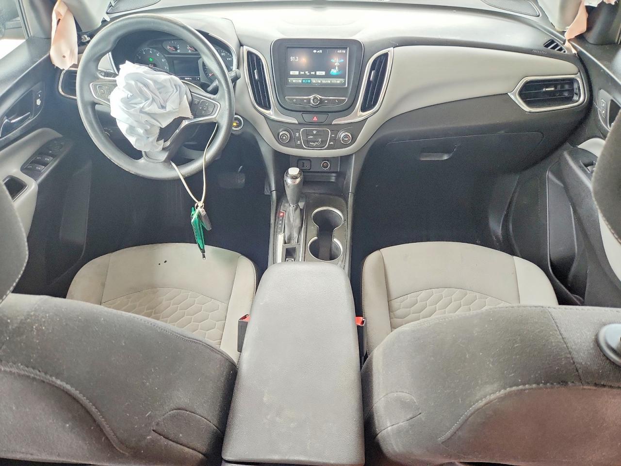 2018 Chevrolet Equinox Ls - zdjęcie 8
