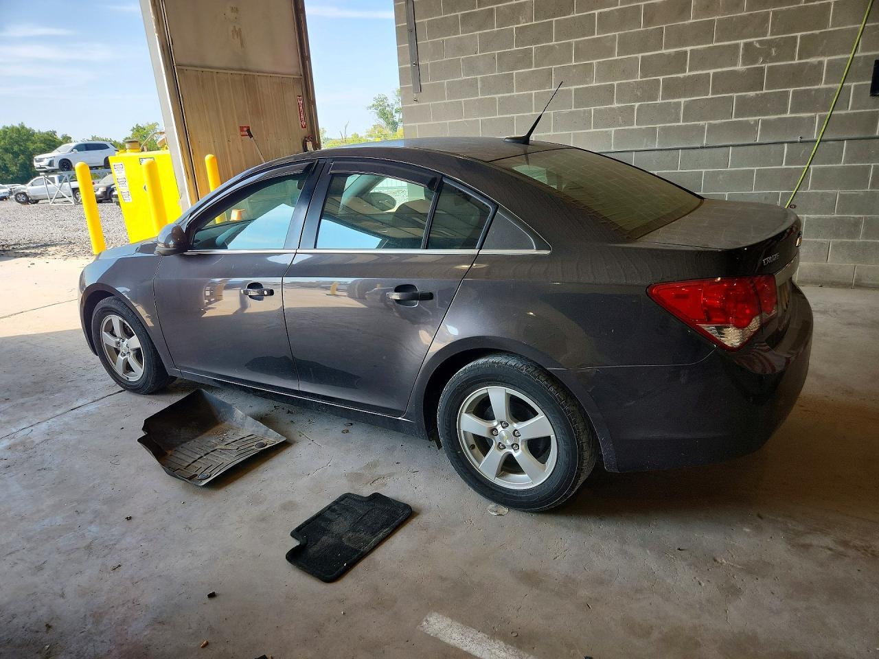 2014 Chevrolet Cruze Lt - zdjęcie 2