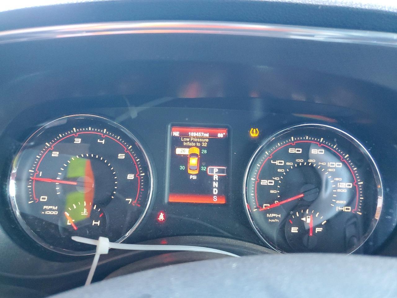 2014 Dodge Charger Sxt - zdjęcie 9