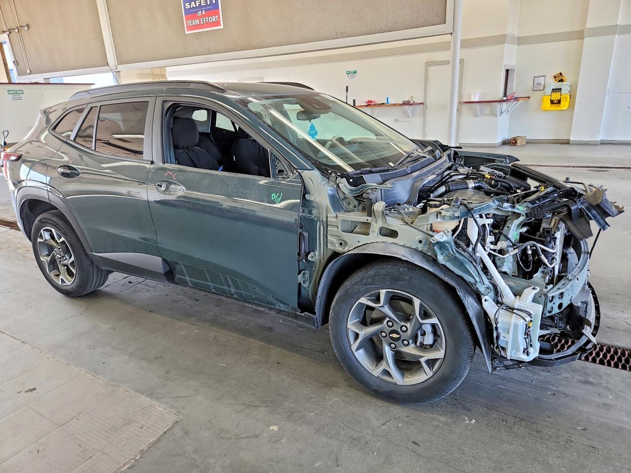2025 Chevrolet Trax 1Lt - zdjęcie 4