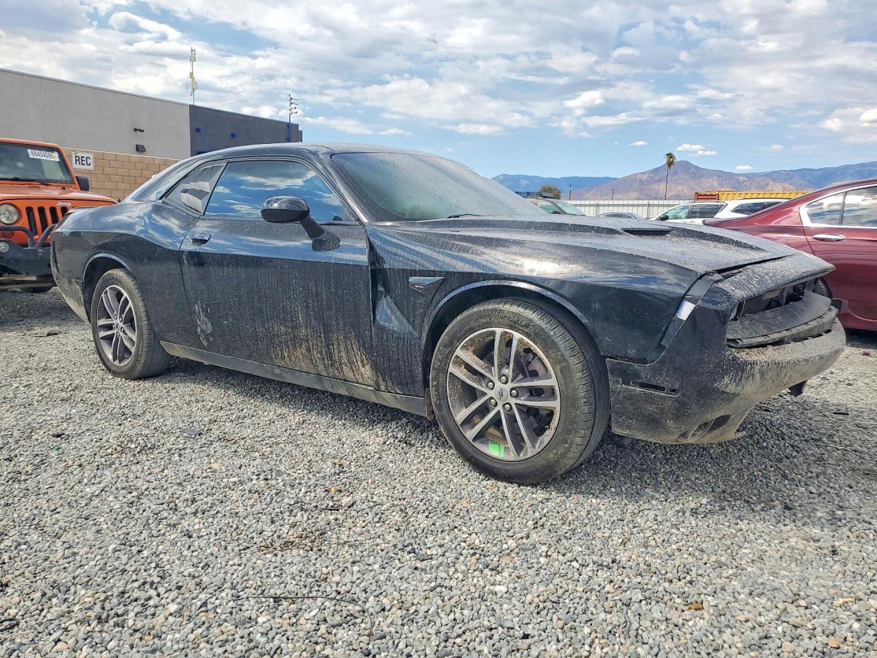 2019 Dodge Challenger Sxt - zdjęcie 4
