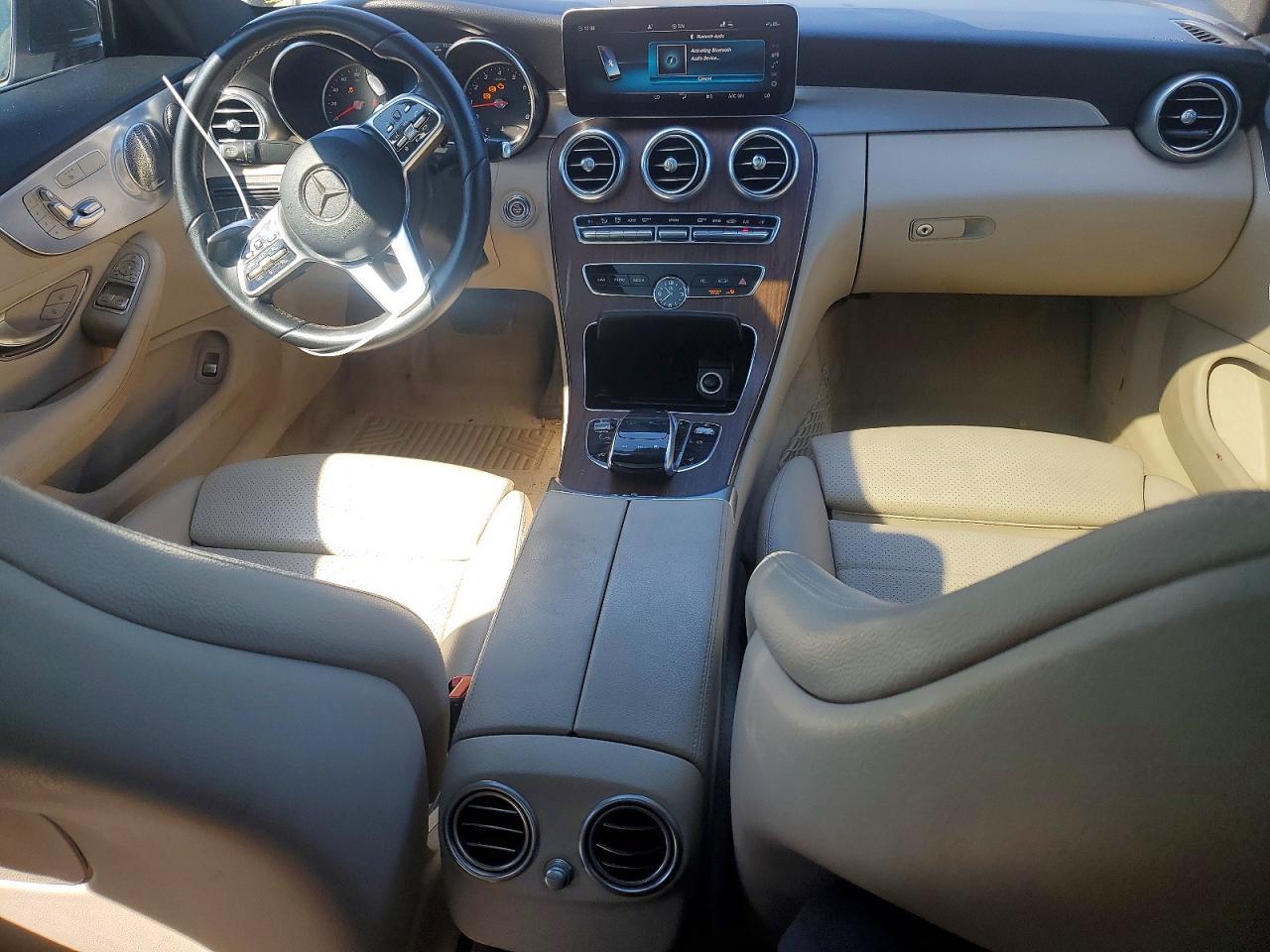 2019 Mercedes-Benz C 300 4Matic - zdjęcie 8