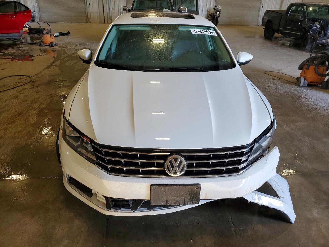 2016 Volkswagen Passat Se - zdjęcie 5