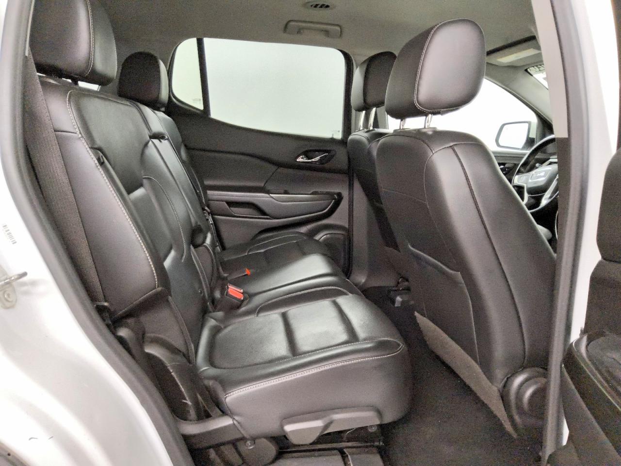 2023 GMC Acadia Slt - zdjęcie 11