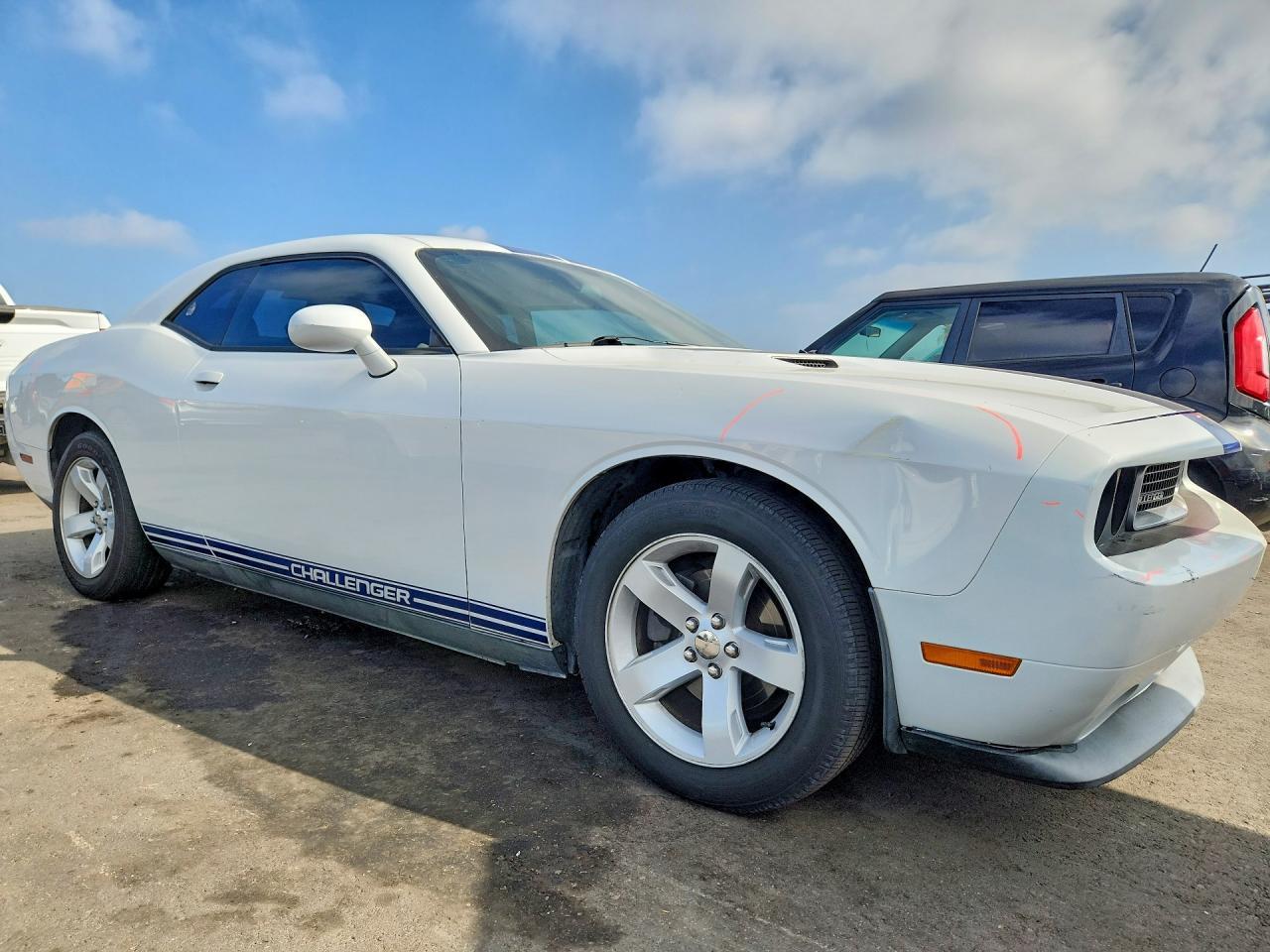 2013 Dodge Challenger Sxt - zdjęcie 4