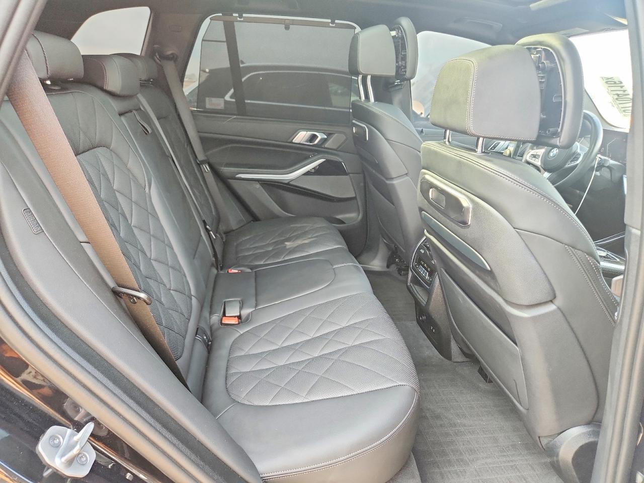 2025 BMW X5 xDrive40I - zdjęcie 10