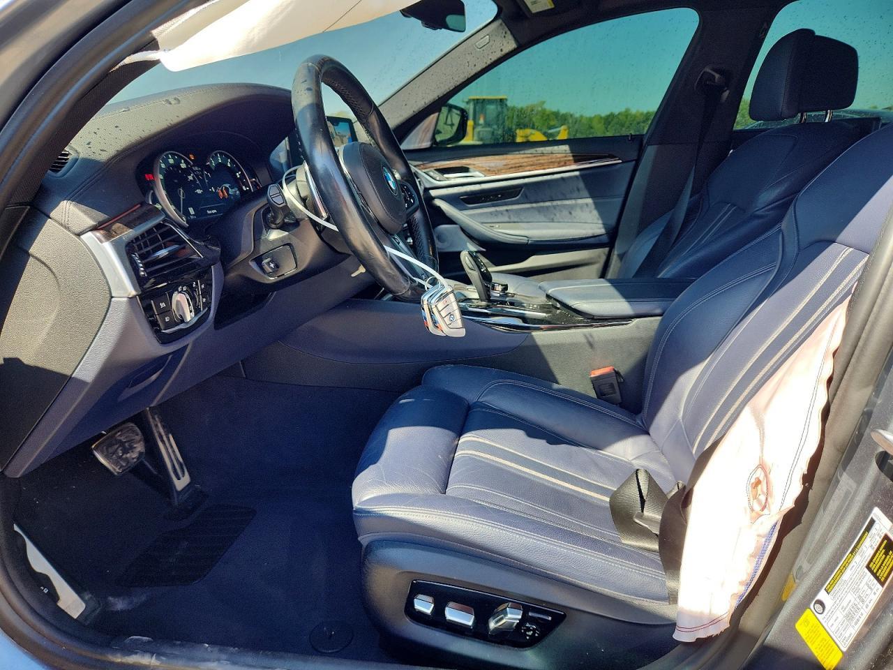 2017 BMW 530 I - zdjęcie 7