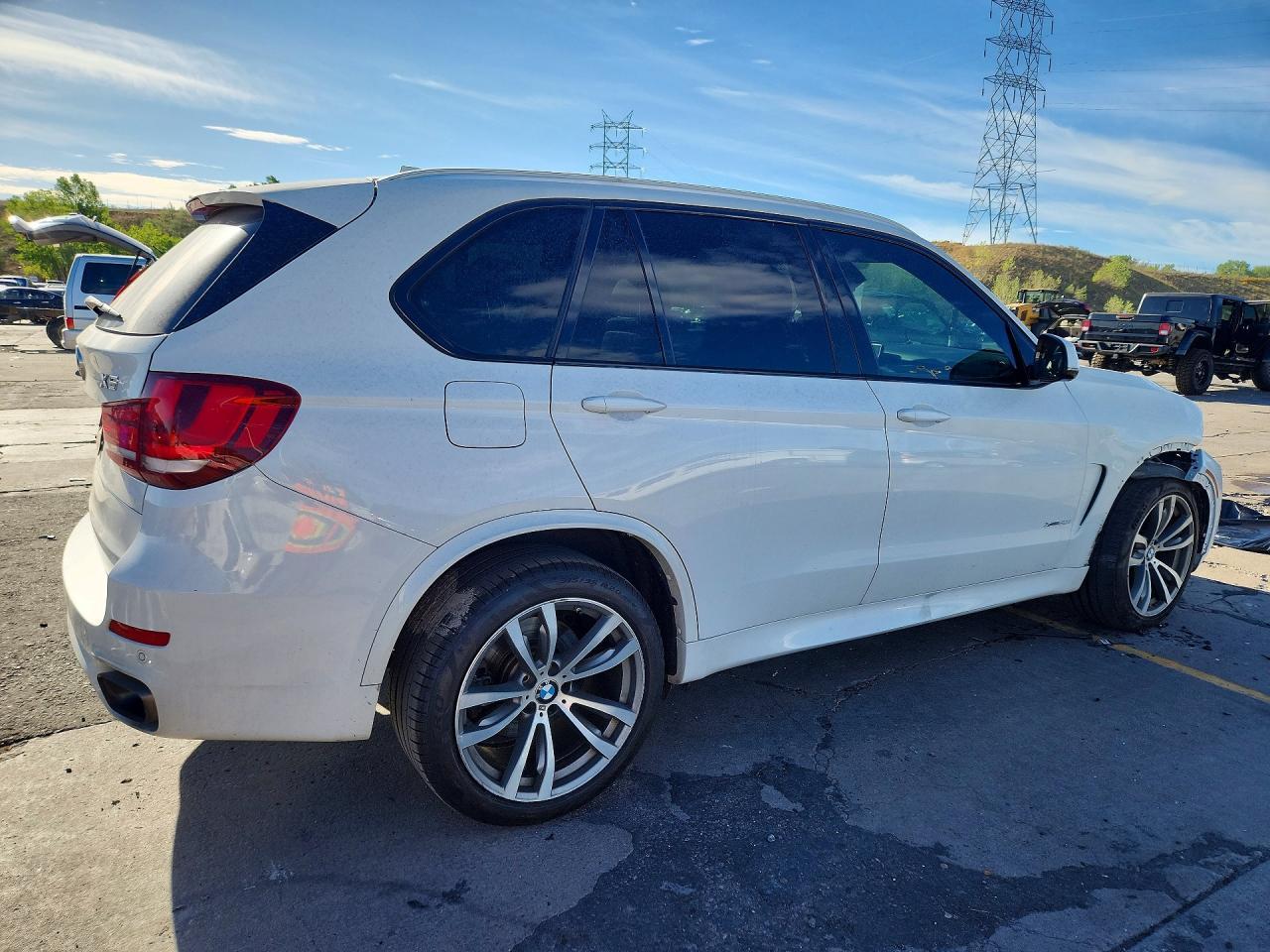 2017 BMW X5 xDrive50I - zdjęcie 3