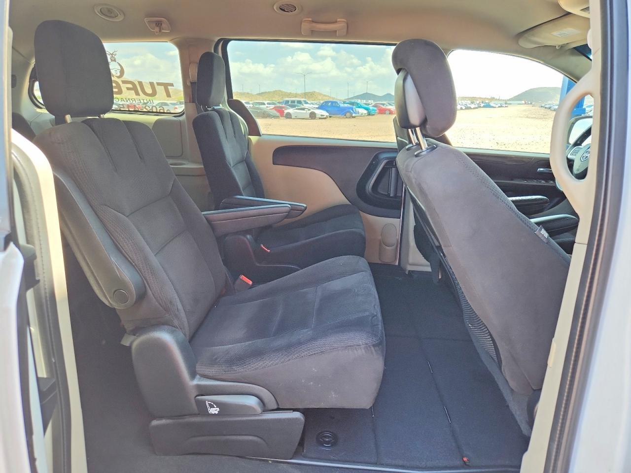 2014 Dodge Grand Caravan Sxt - zdjęcie 11