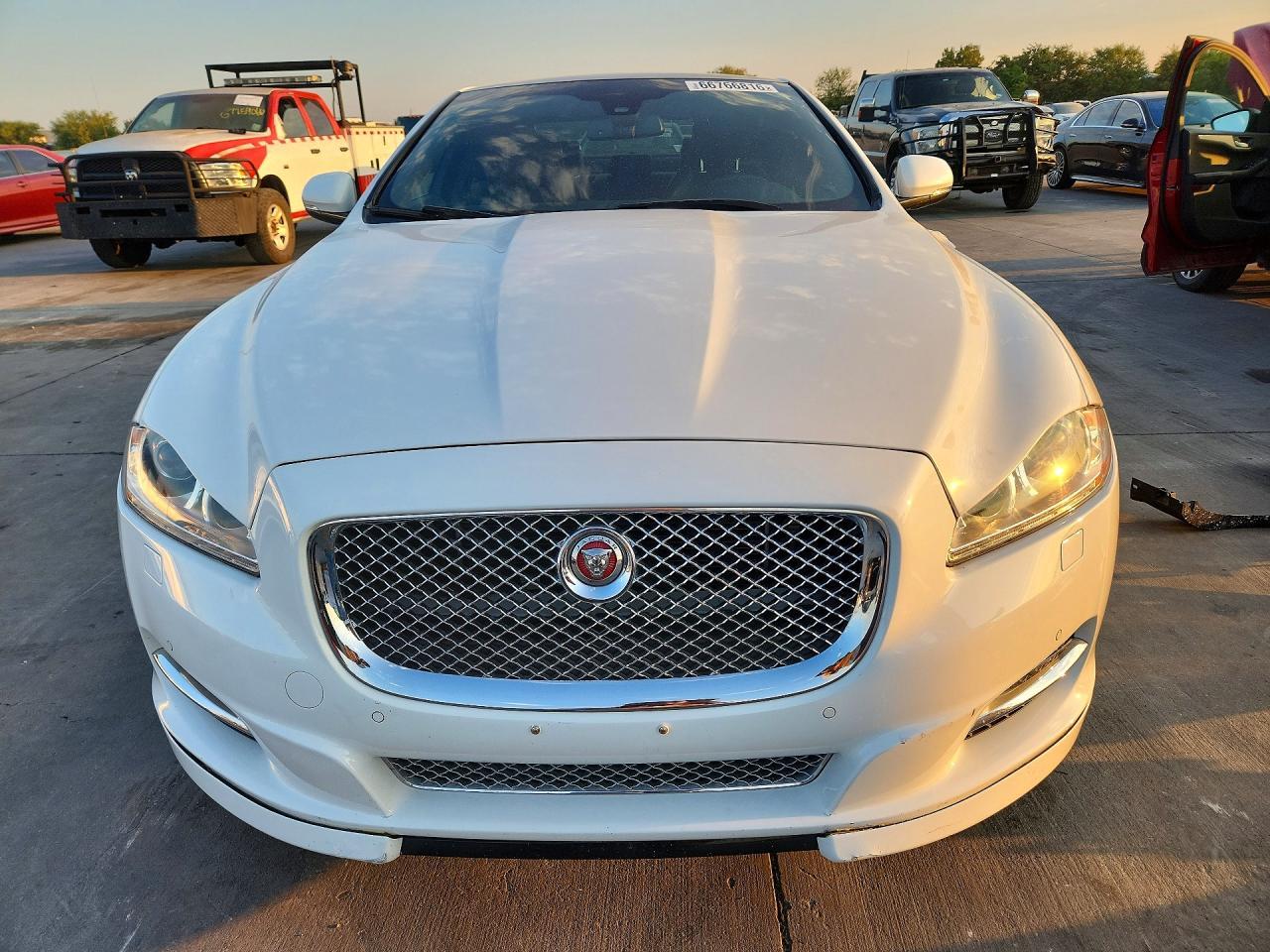 2015 Jaguar Xj - zdjęcie 5