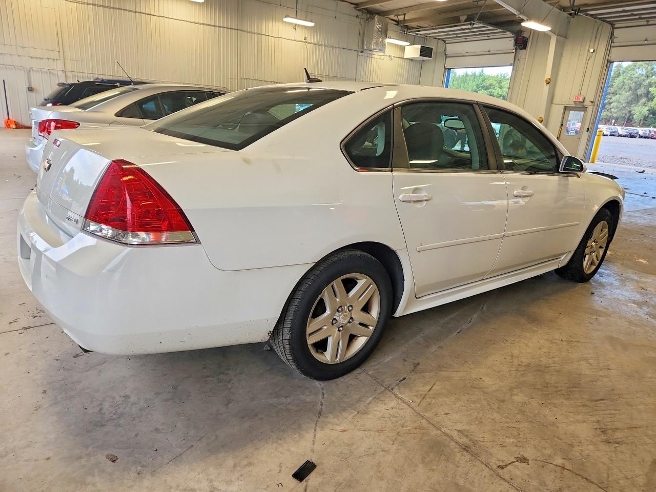 2014 Chevrolet Impala Limited Lt - zdjęcie 3