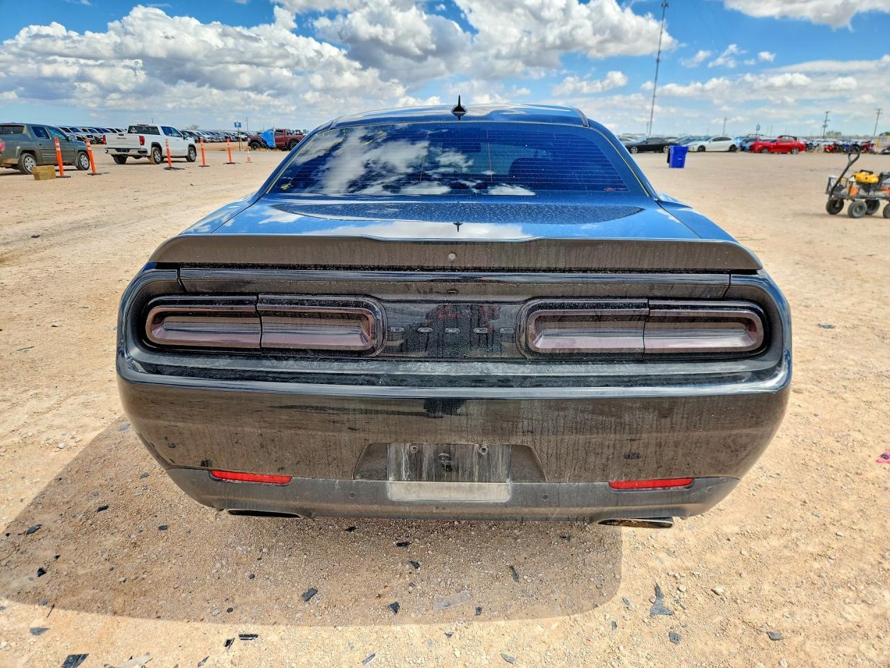 2022 Dodge Challenger R/T - zdjęcie 6