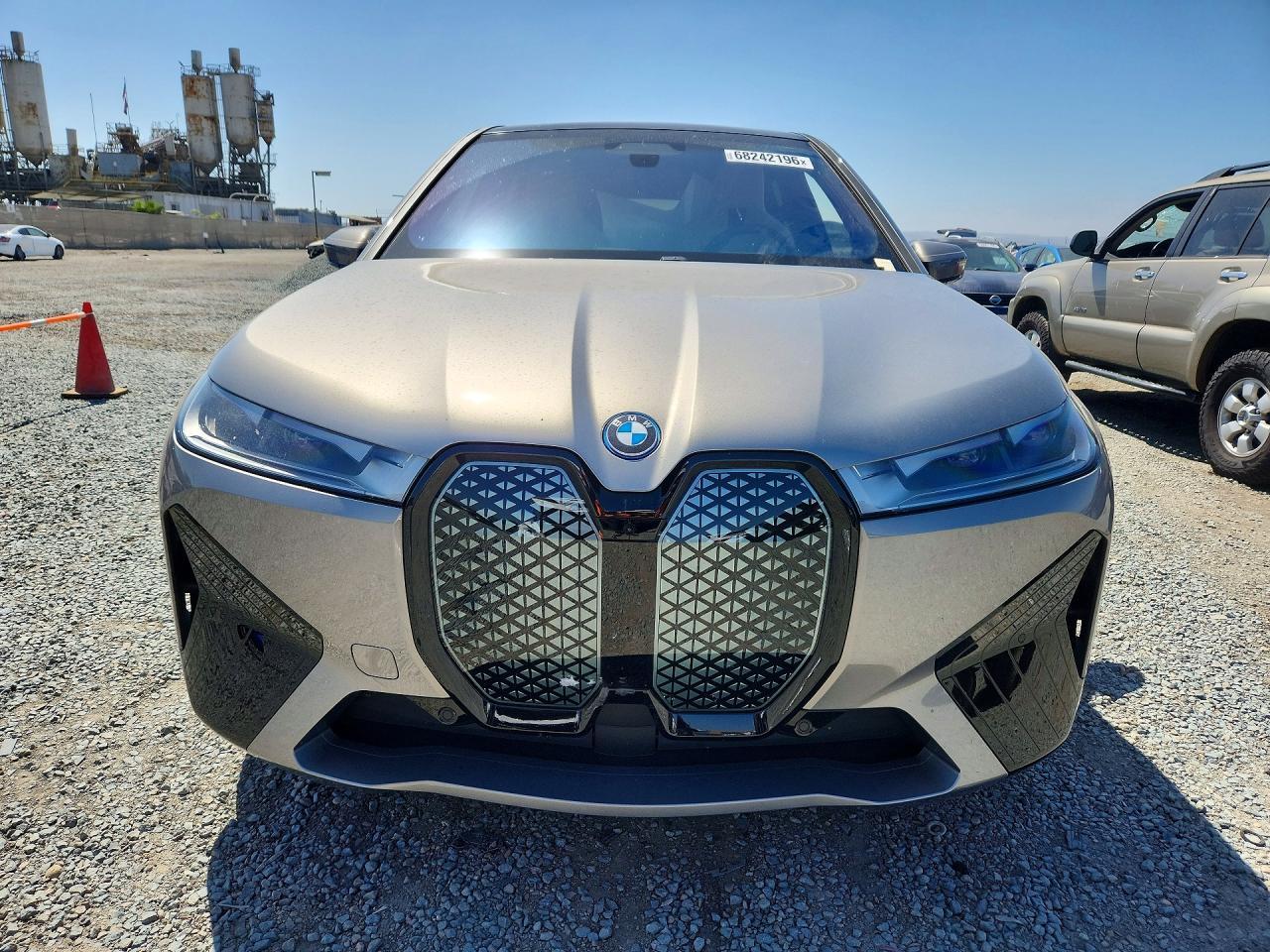 2025 BMW Ix xDrive50 - zdjęcie 5
