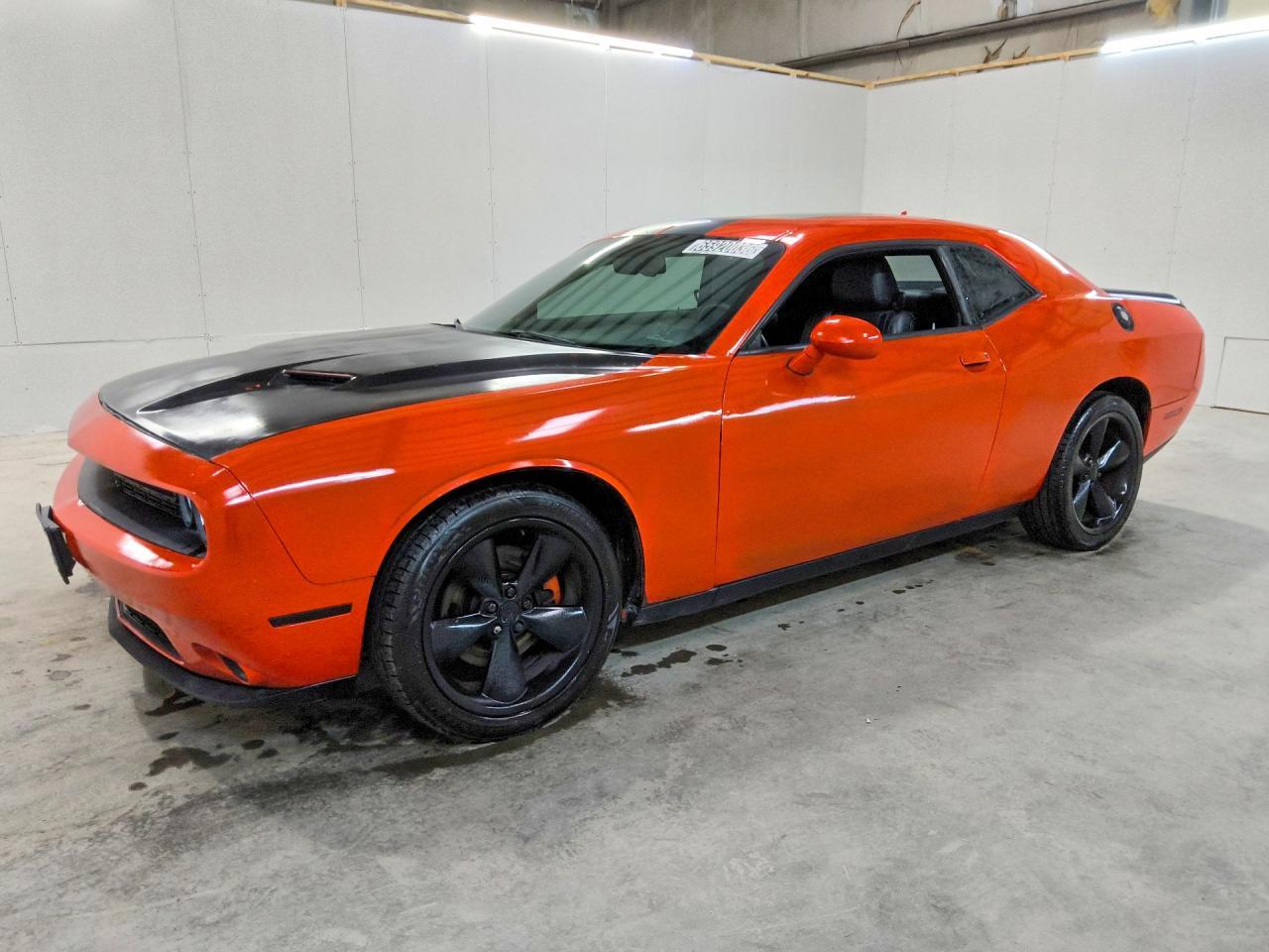 2017 Dodge Challenger Sxt - zdjęcie główne