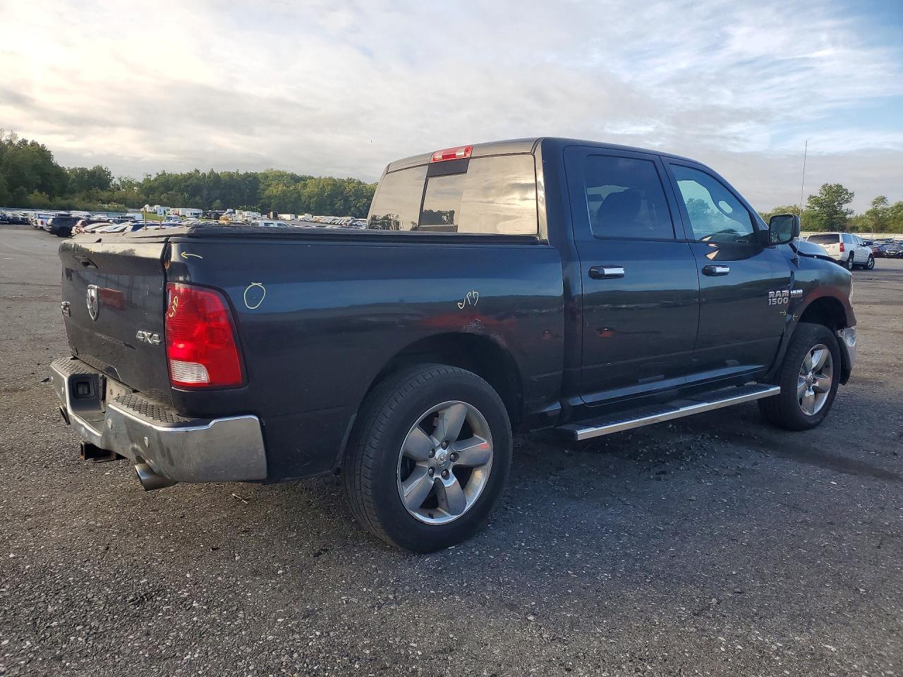 2016 Ram 1500 Slt - zdjęcie 3