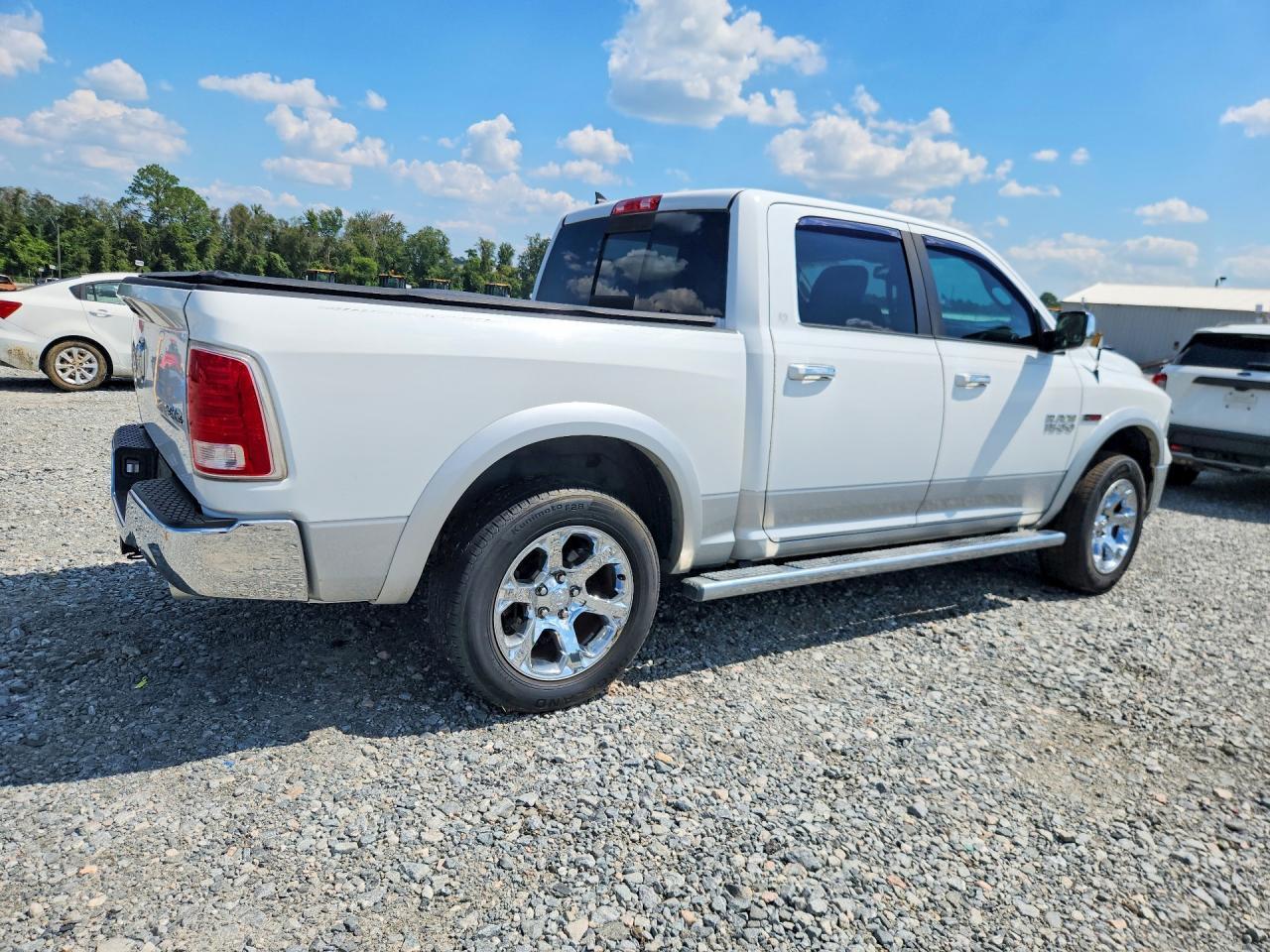 2016 Ram 1500 Laramie - zdjęcie 3