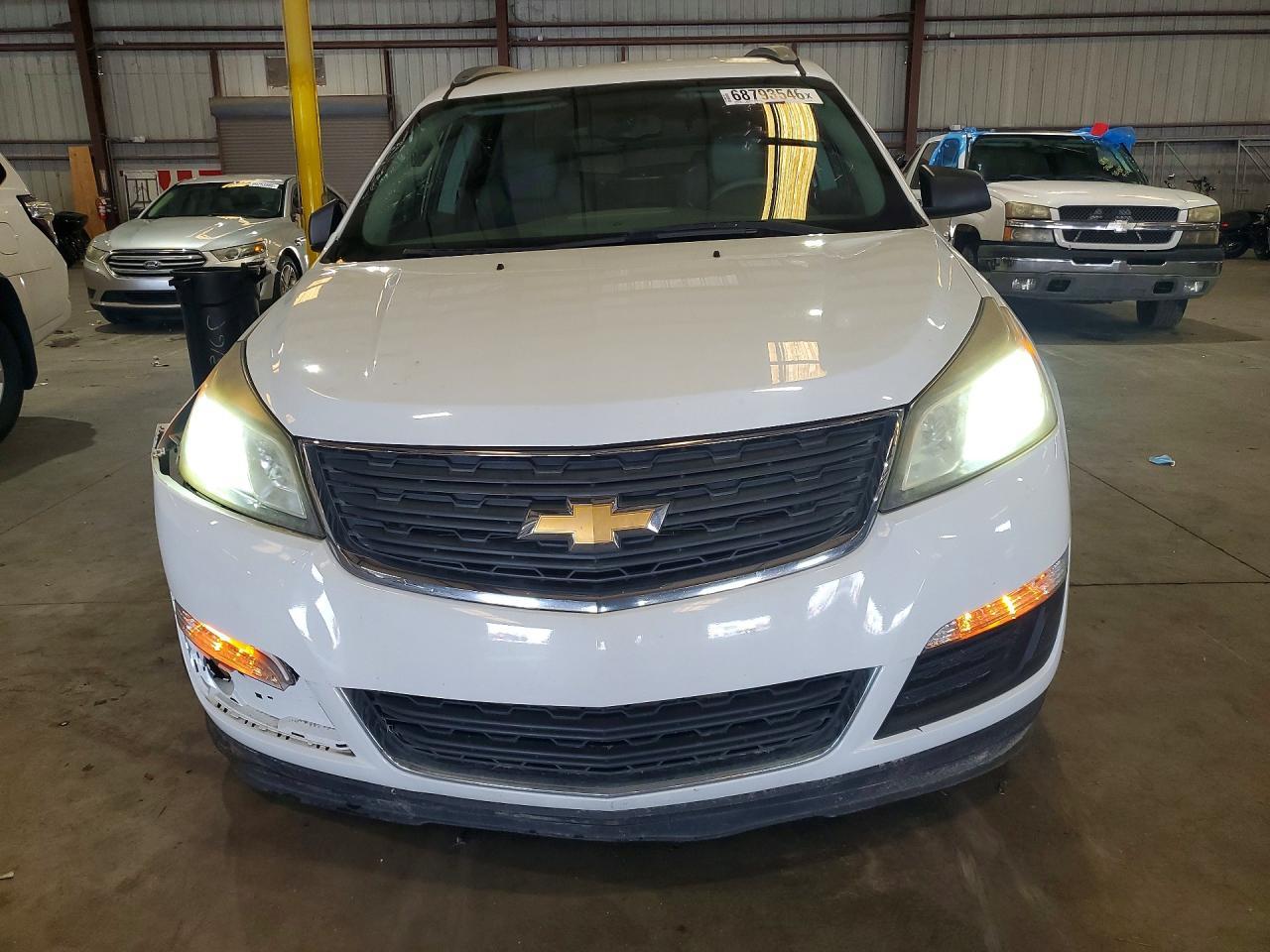 2017 Chevrolet Traverse Ls - zdjęcie 5