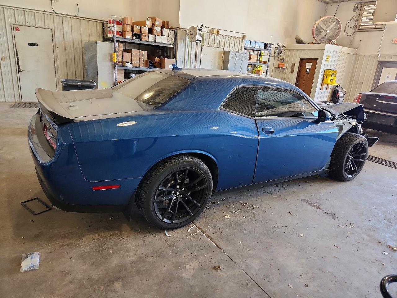 2022 Dodge Challenger R/T - zdjęcie 3