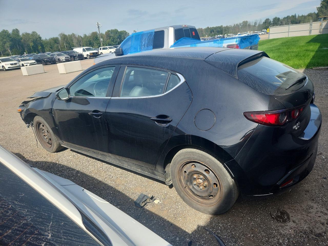 2021 Mazda 3 Preferred - zdjęcie 2
