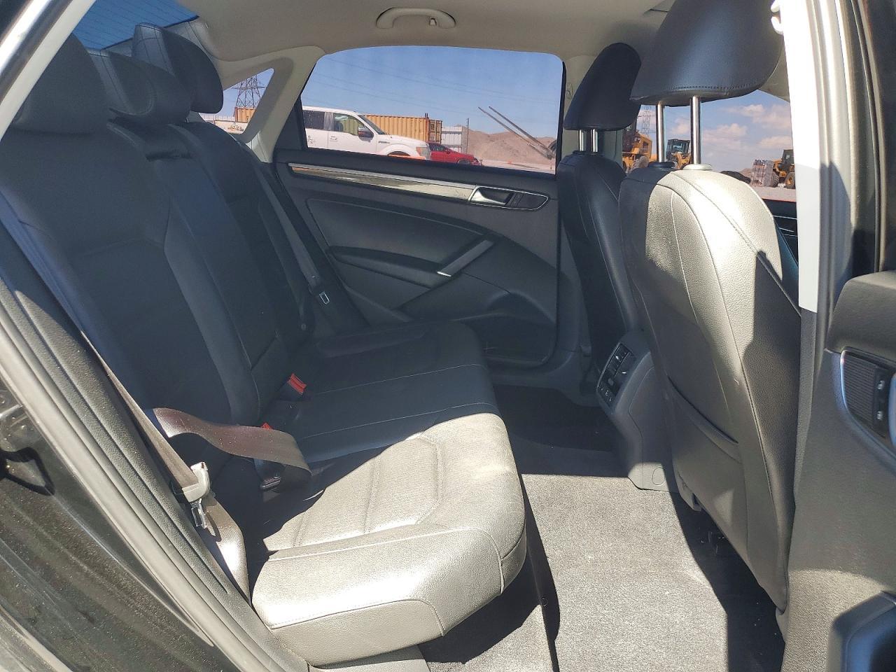 2016 Volkswagen Passat Se - zdjęcie 10