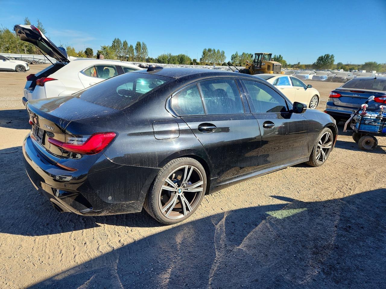 2020 BMW Seria 3 330i - zdjęcie 3