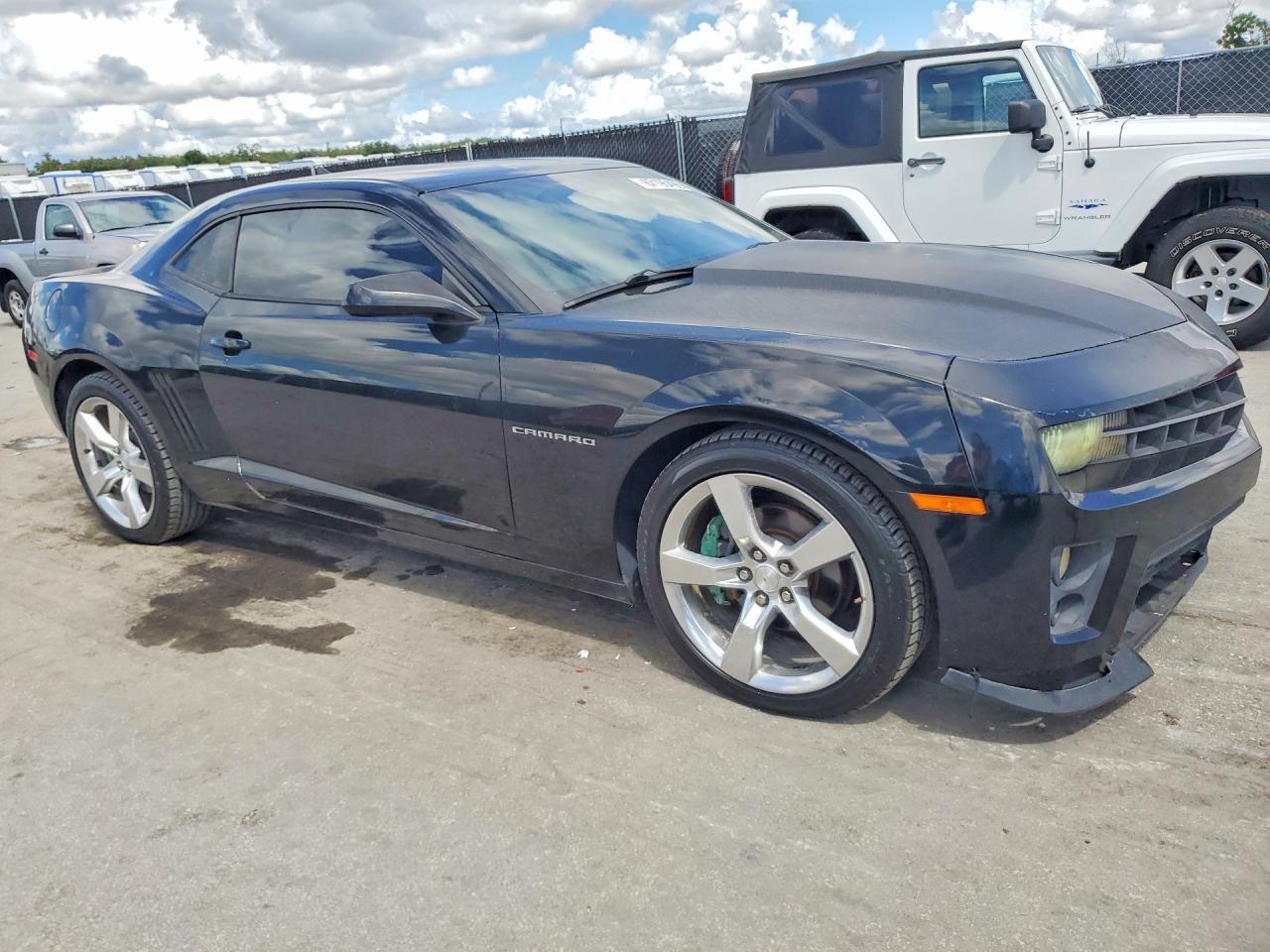 2013 Chevrolet Camaro Ls - zdjęcie 4