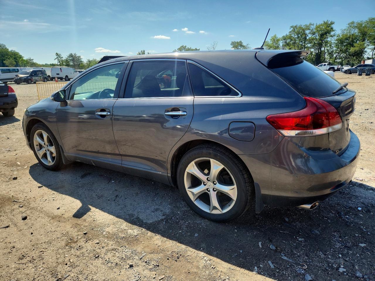 2013 Toyota Venza Xle - zdjęcie 2