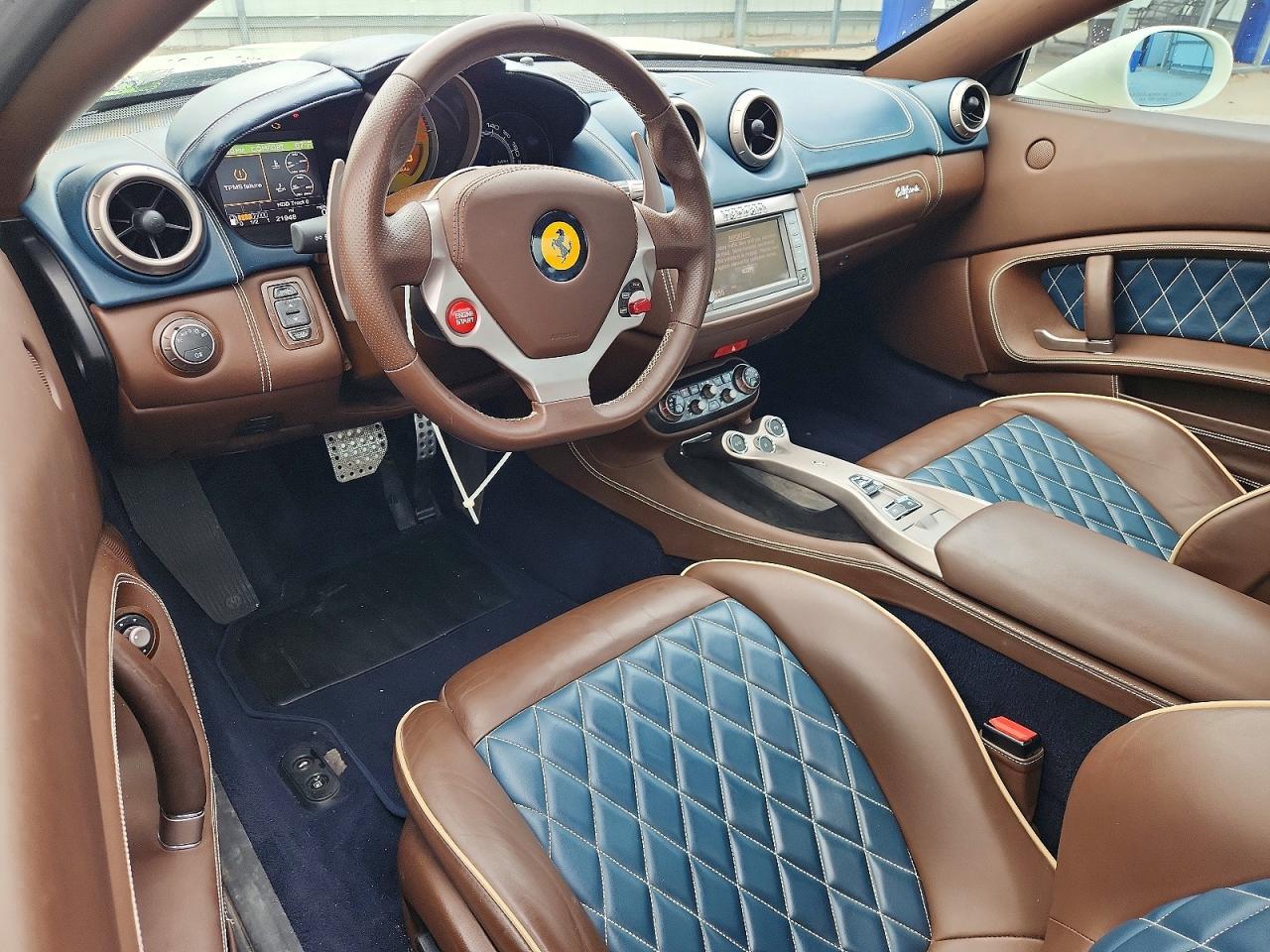 2013 Ferrari California - zdjęcie 8