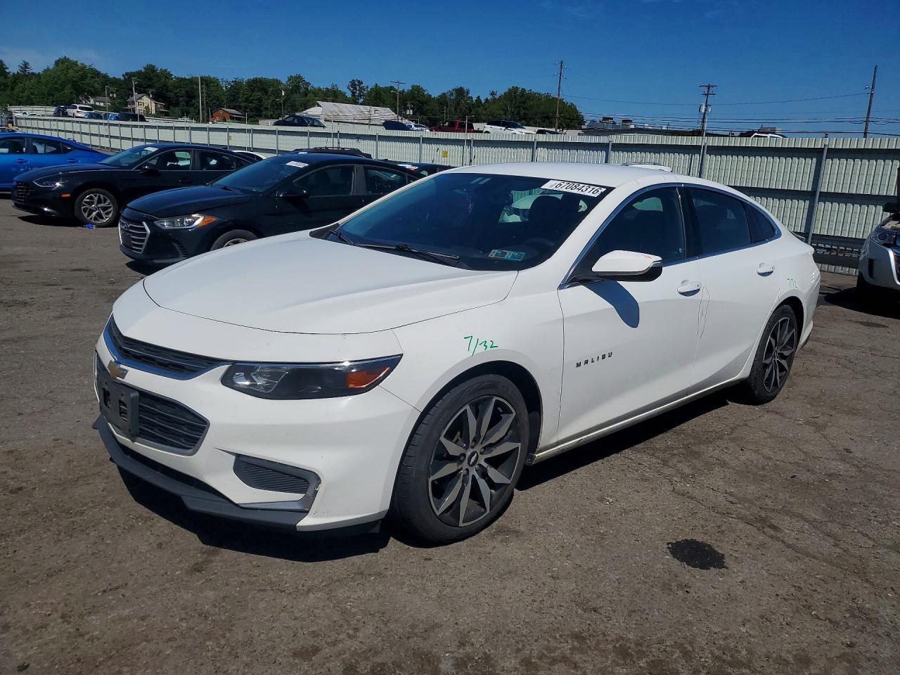 2017 Chevrolet Malibu Lt - zdjęcie główne