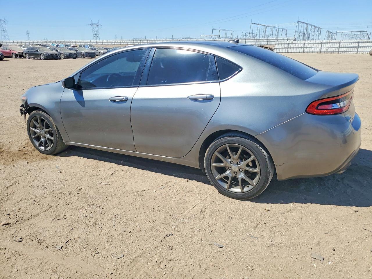 2013 Dodge Dart Sxt - zdjęcie 2