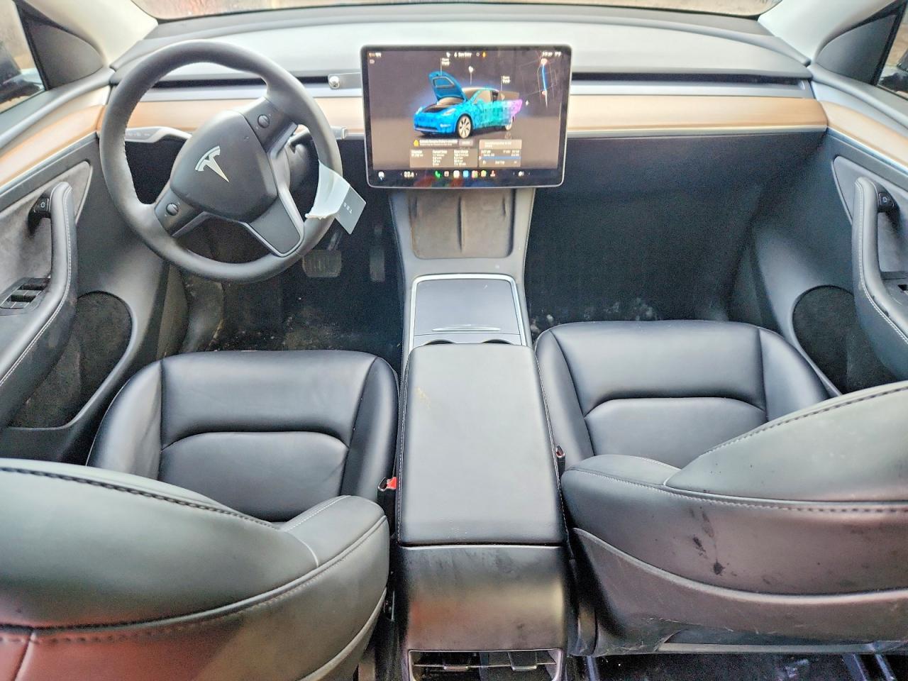 2024 Tesla Model Y - zdjęcie 8