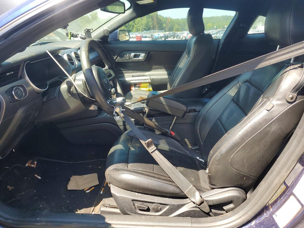 2018 Ford Mustang - zdjęcie 7