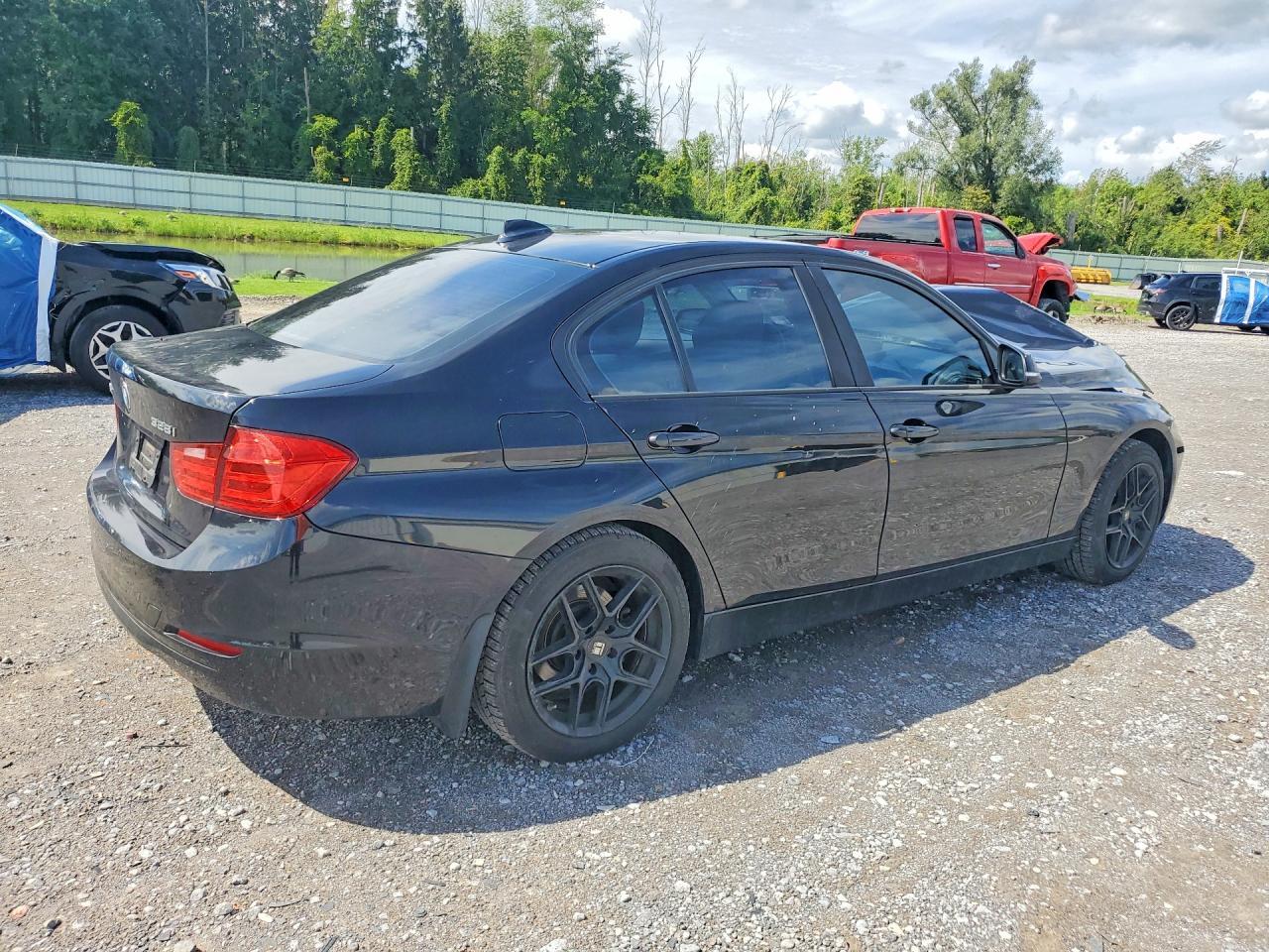 2014 BMW Seria 3 328i - zdjęcie 3