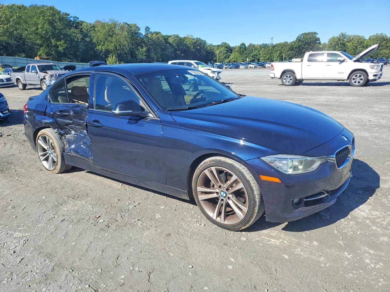 BMW Seria 3 - zdjęcie 4