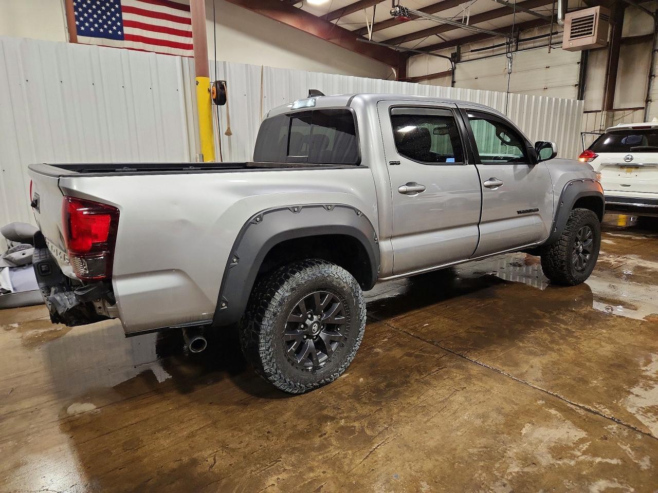 2022 Toyota Tacoma Sr5 V6 - zdjęcie 3