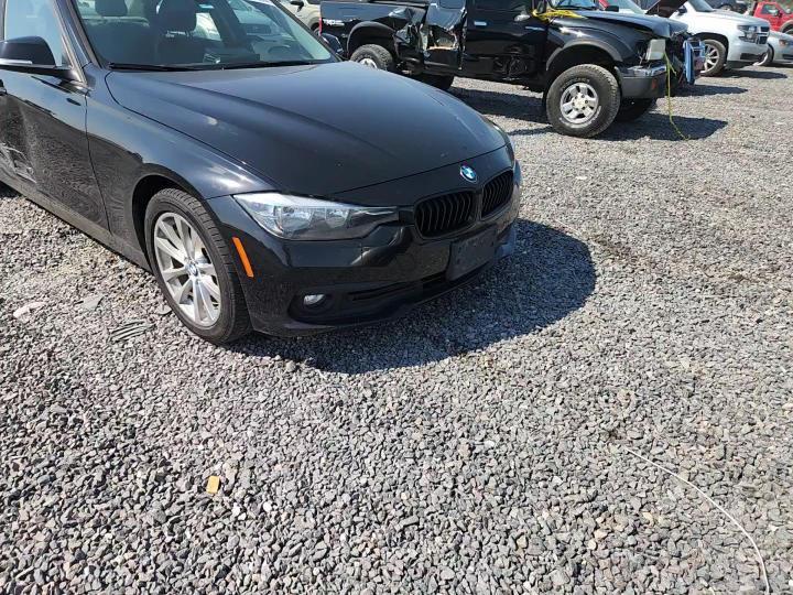 2016 BMW Seria 3 320i - zdjęcie 13