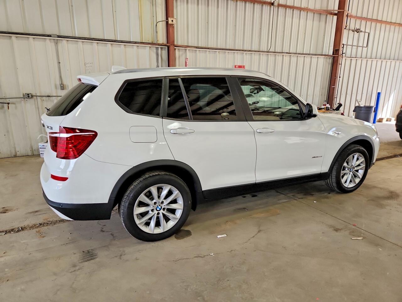 2015 BMW X3 xDrive28I - zdjęcie 3