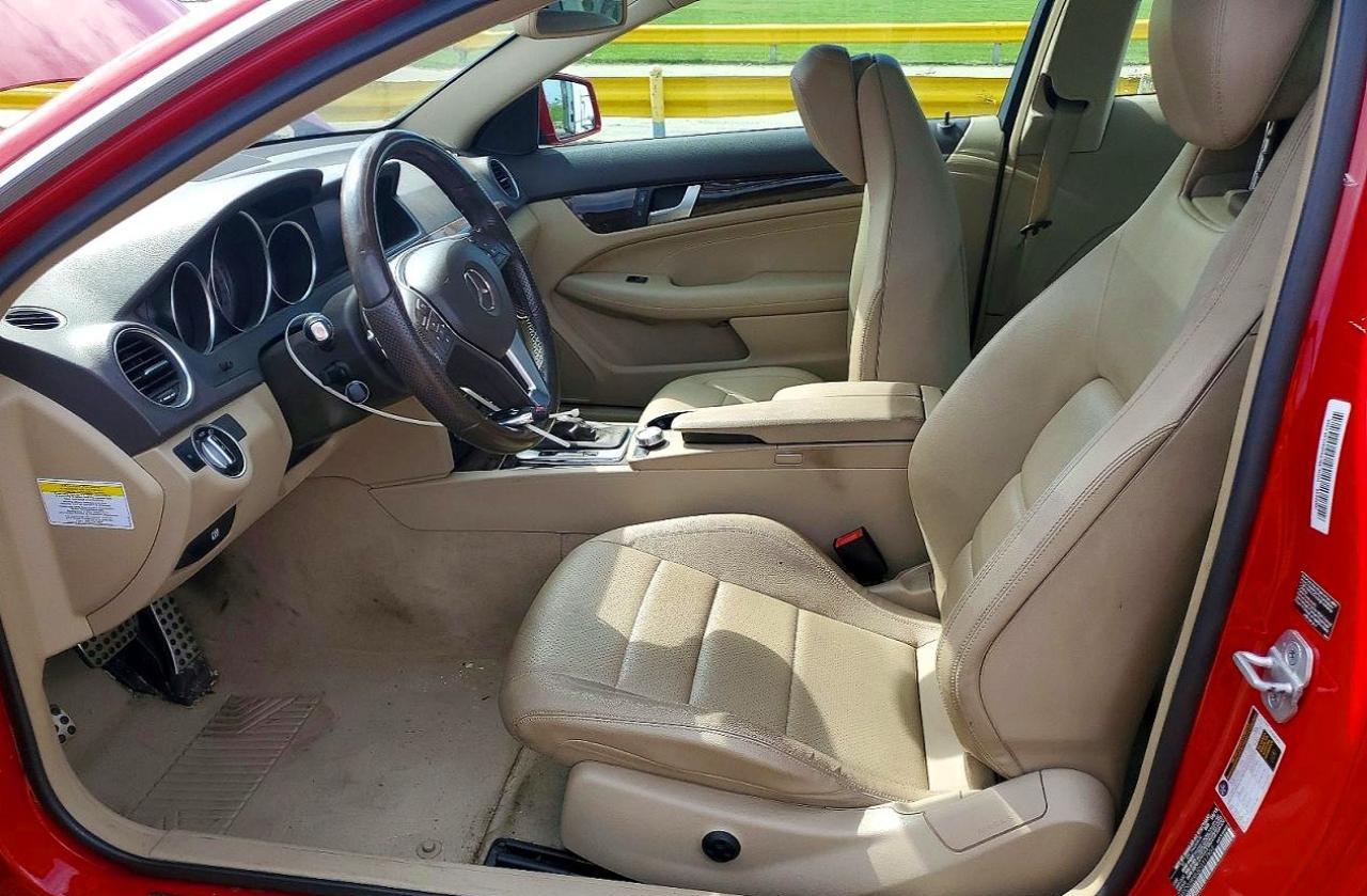 2013 Mercedes-Benz C 250 - zdjęcie 7