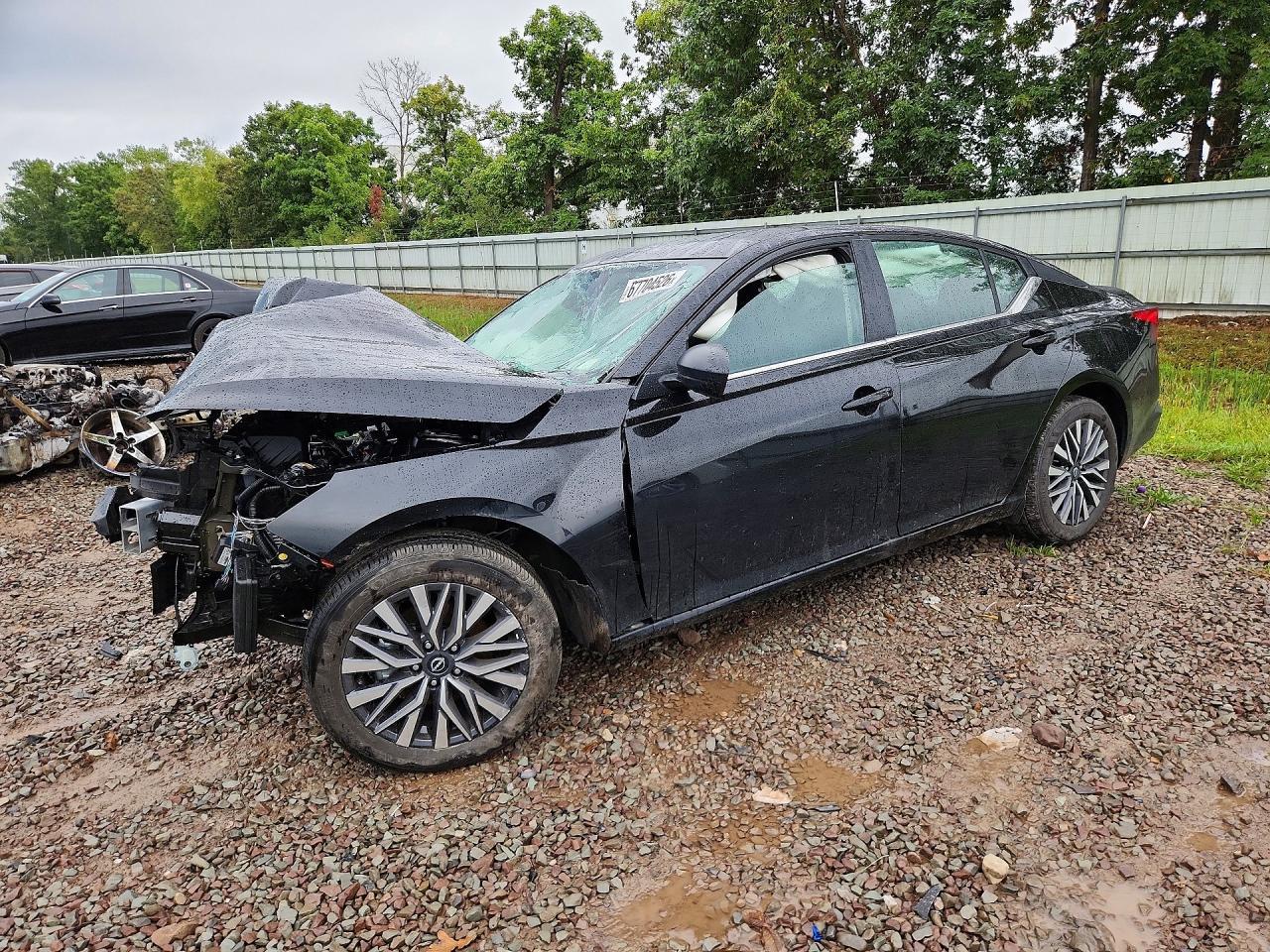 2026 Nissan Altima Sv - zdjęcie główne