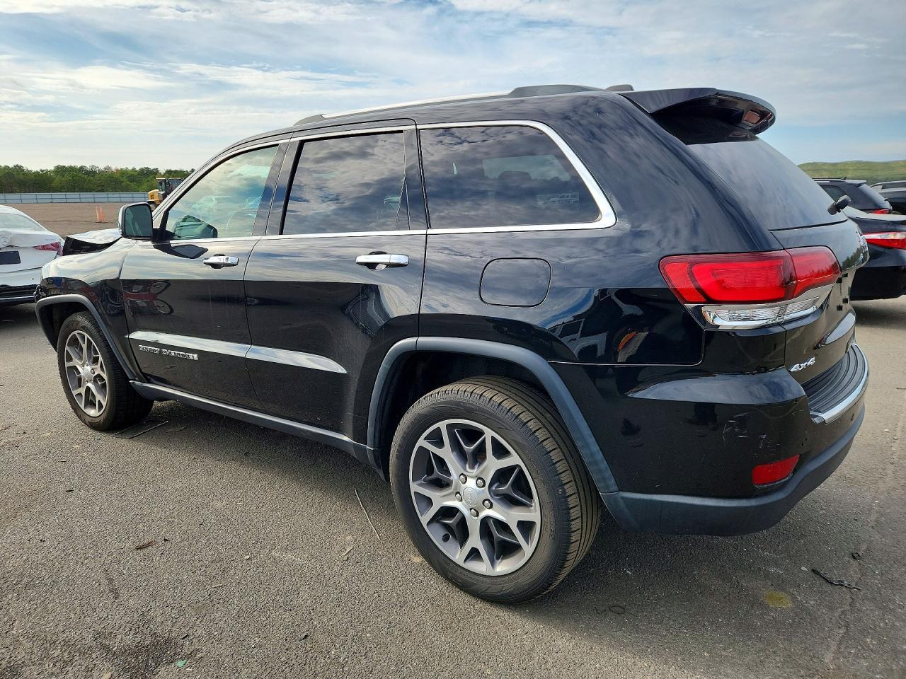 2020 Jeep Grand Cherokee Limited - zdjęcie 2