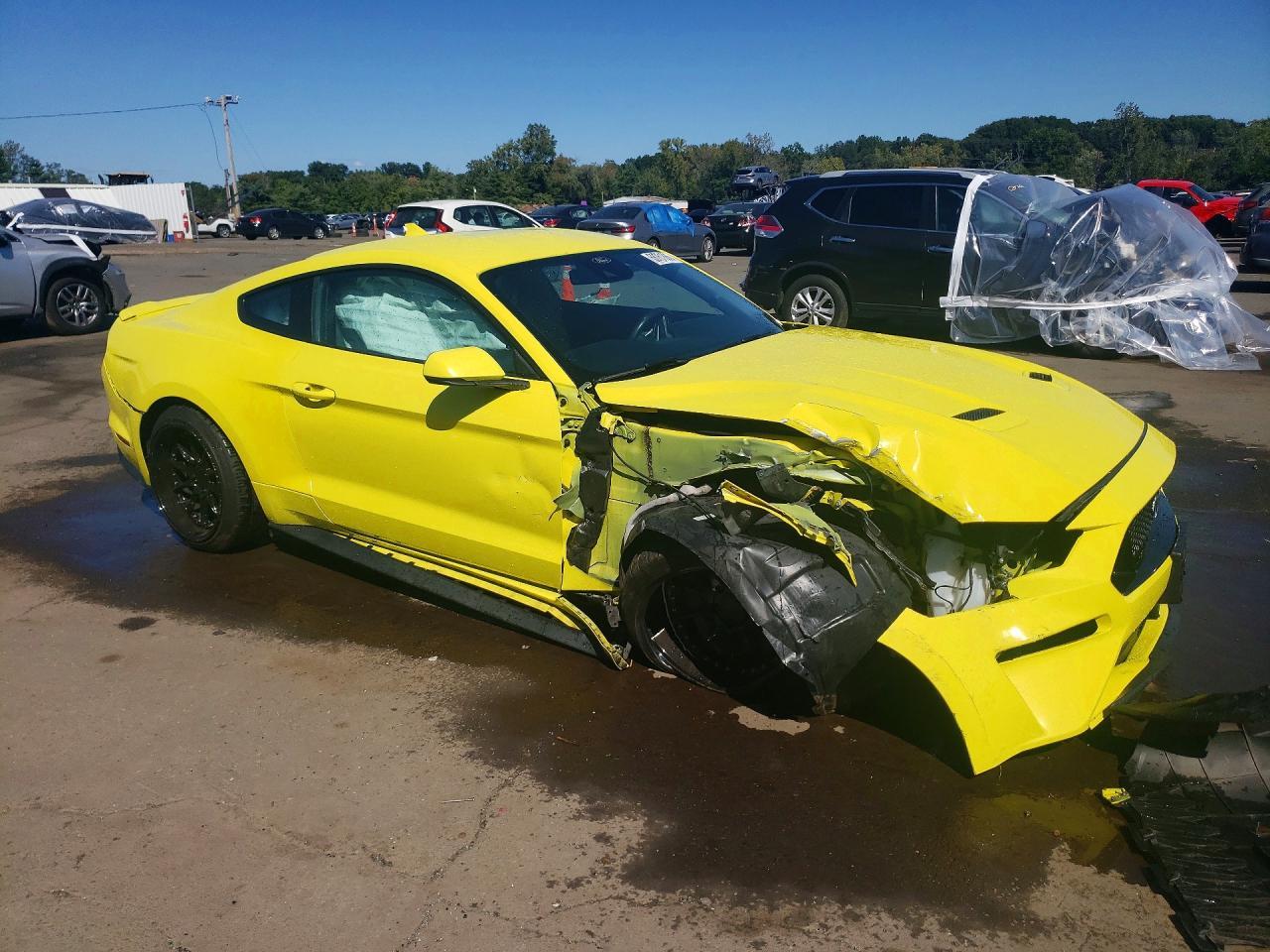 2021 Ford Mustang Gt - zdjęcie 4