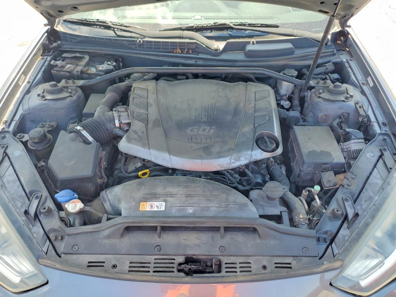 2013 Hyundai Genesis Coupe 3.8 Grand Touring - zdjęcie 11