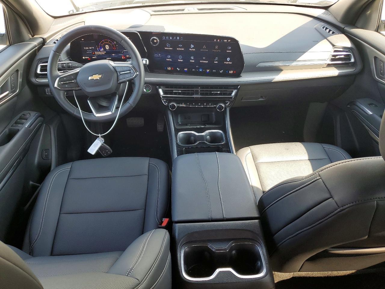 2026 Chevrolet Traverse Lt - zdjęcie 8